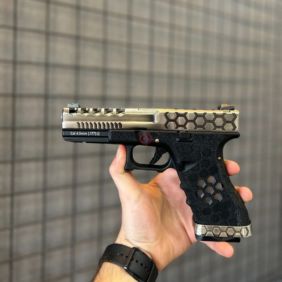 AW Custom Hex Cut 4,5 mm Havalı Tabanca – Gümüş / Siyah