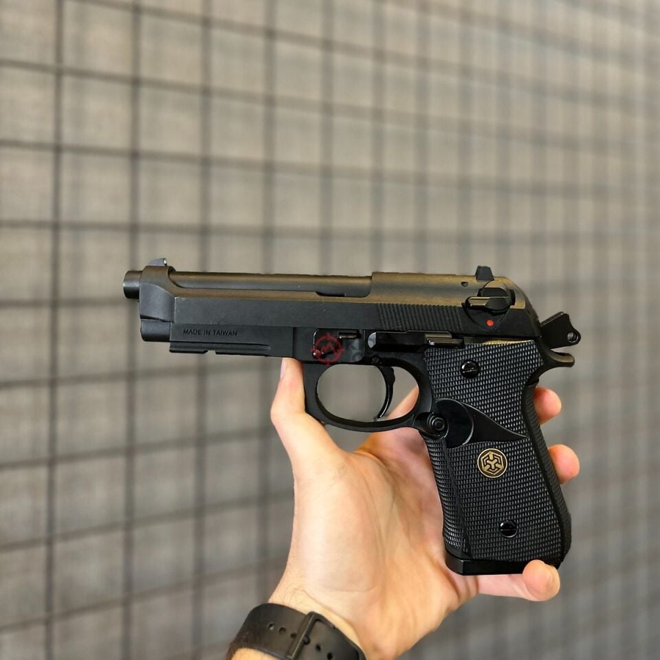 AW Custom MB Serisi 4,5 mm Havalı Tabanca