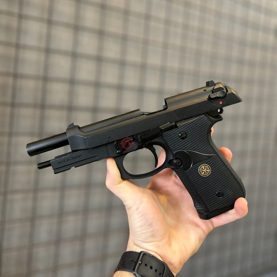 AW Custom MB Serisi 4,5 mm Havalı Tabanca