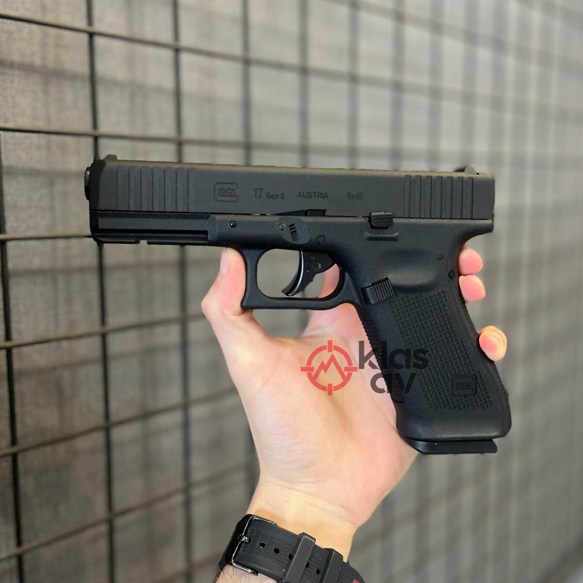 UMAREX Glock 17 Gen5 4,5mm Blowback Havalı Tabanca