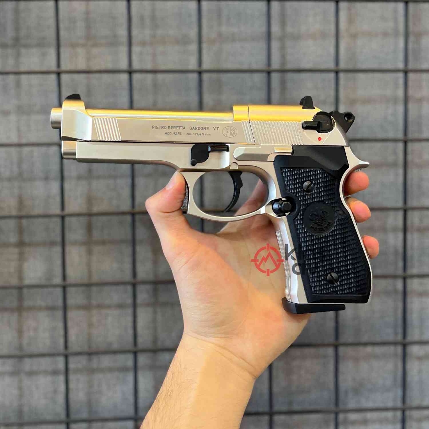 UMAREX Beretta M92 FS 4,5mm Havalı Tabanca Nikel