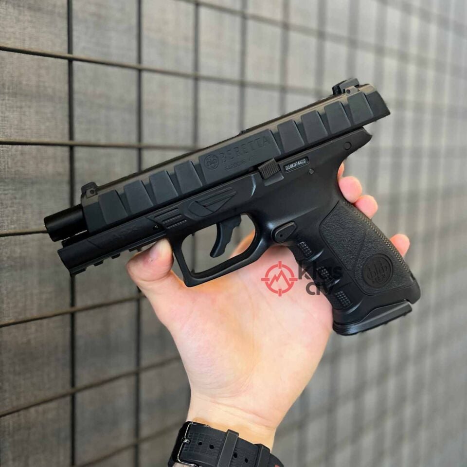 UMAREX Beretta APX 4,5 mm Blowback Havalı Tabanca Siyah