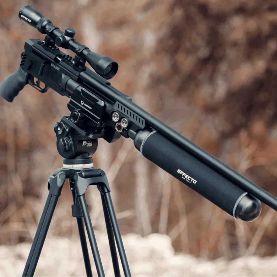 Pro Set Huğlu Effecto Spark Pro 700cc Siyah Karbon PCP Havalı Tüfek - FFP Dürbünlü