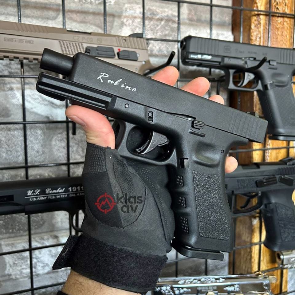 Rubino Glock 17 Blowback Havalı Tabanca Siyah