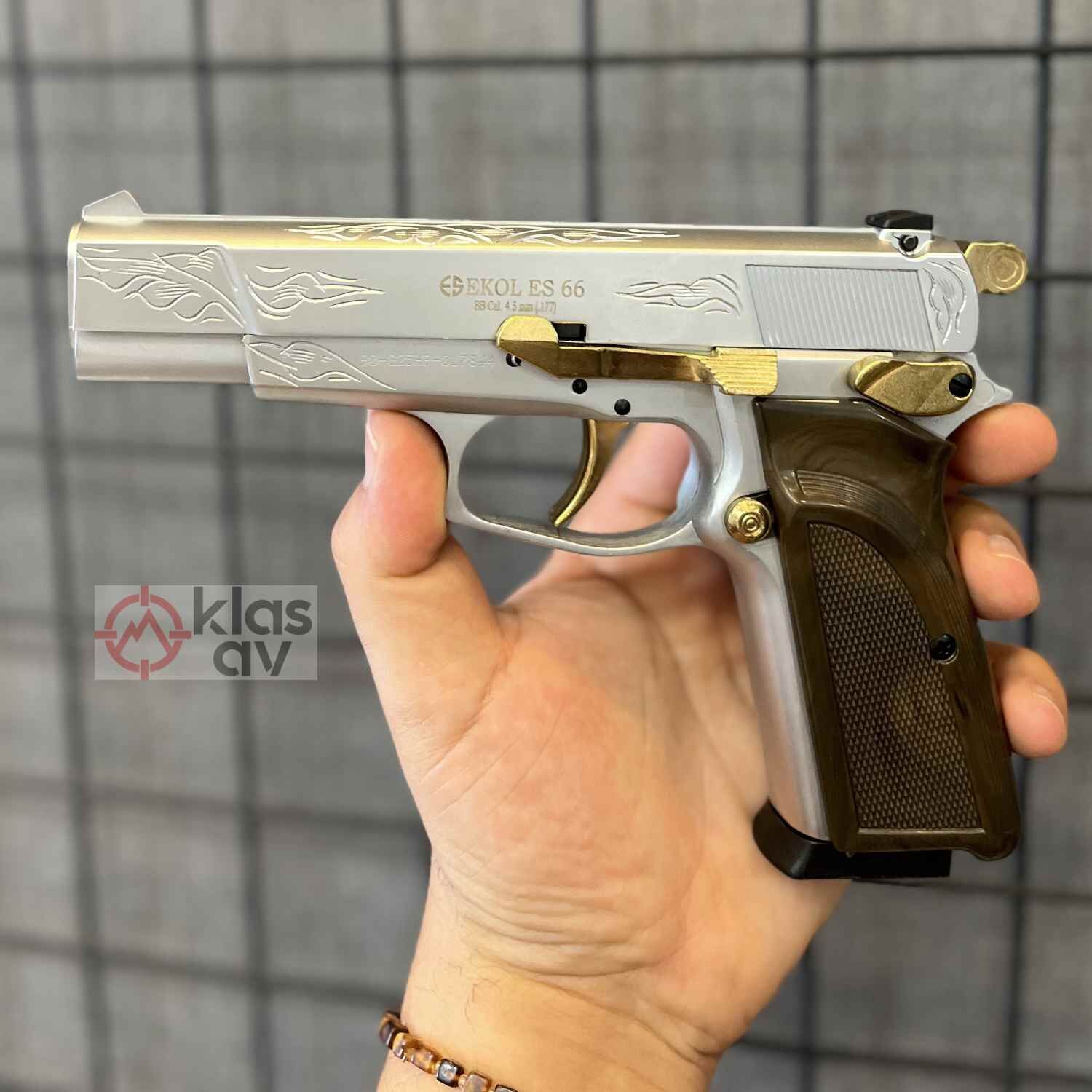 Ekol ES 66 Havalı Tabanca 4.5mm Altın İşlemeli Mat Beyaz