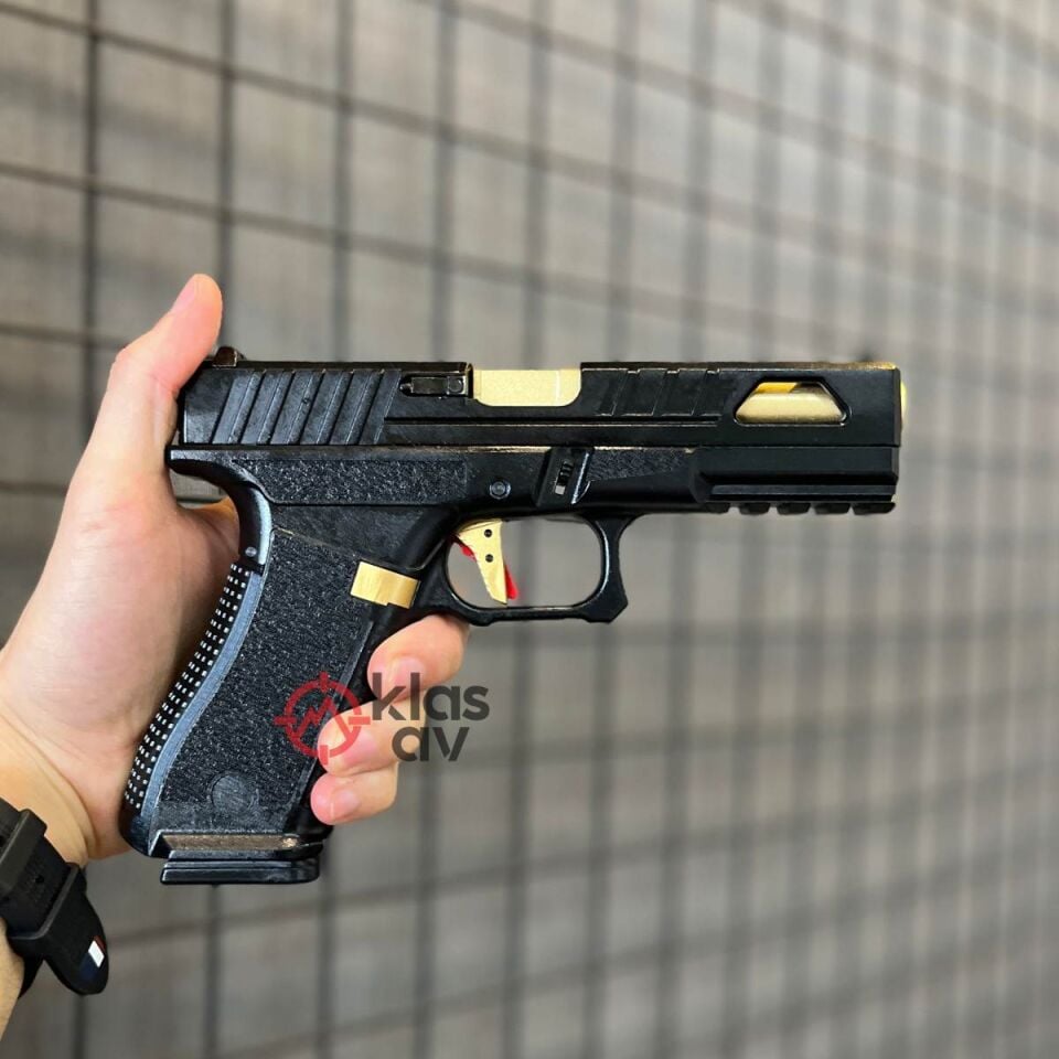 Regal Arms Glock 17 S1 Custom Gold Co2 Blowback Airsoft Tabanca